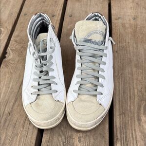 P448 Skate White High-Top Sneakers Size 39 or 8 or 8.5 Cheetah Side Zip